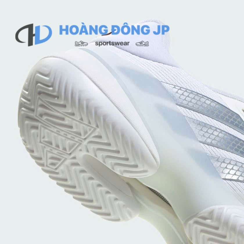 z8170701513647_18ce753353ba963a94d49be1788b4c07